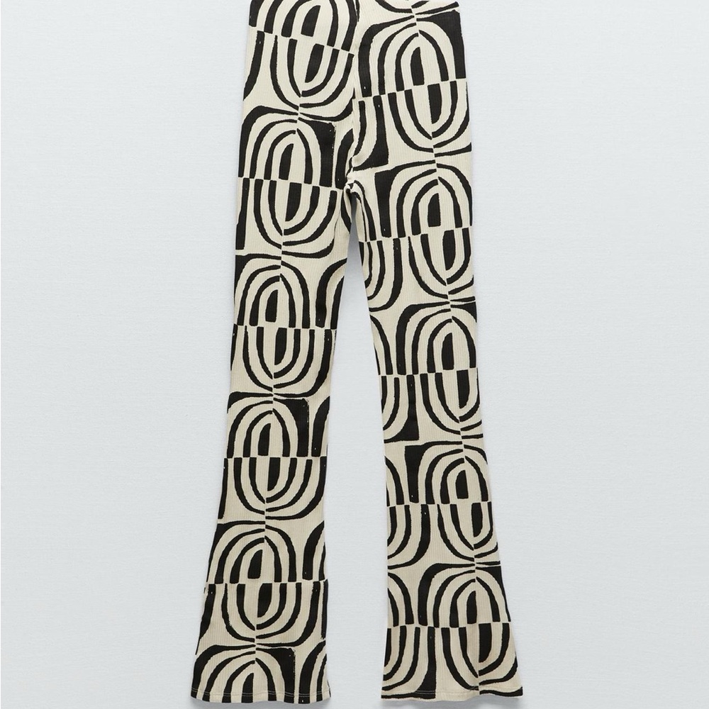 Zara Black and Cream Patterned Flare Pants